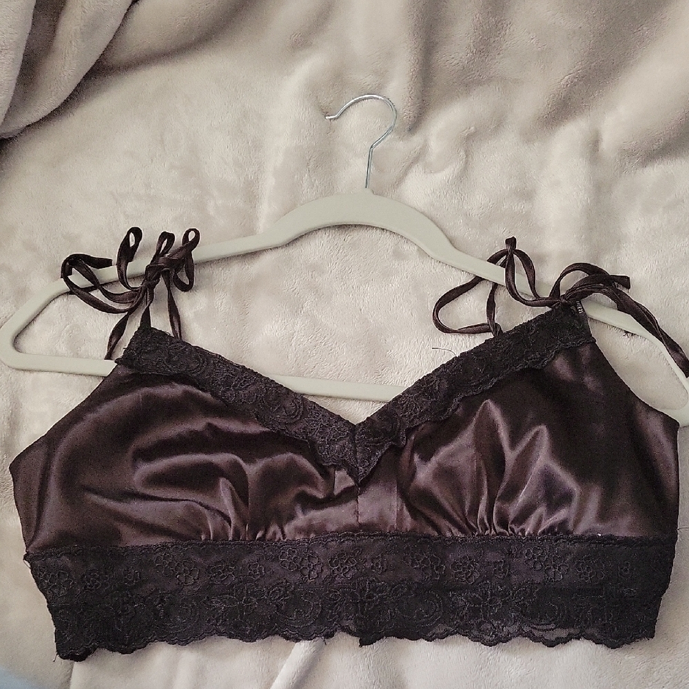 Forever 21 Black Satin Lace Bralette